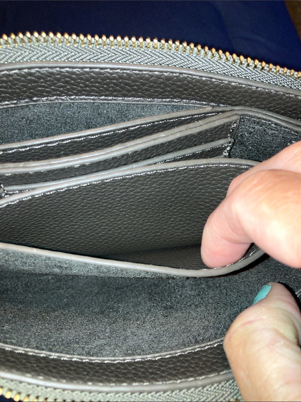 Hand Crafted Army Green Pebbled Crossbody Bag with Gold Hardware 9” X 5” - Picture 5 of 8